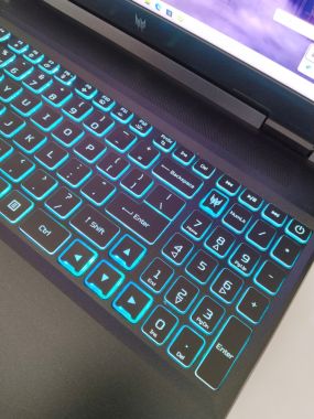 ACER HELIOS PREDATOR NEO 16 i9-13900HX | 16GB | 1TB | RTX 4060 8GB | 16.1