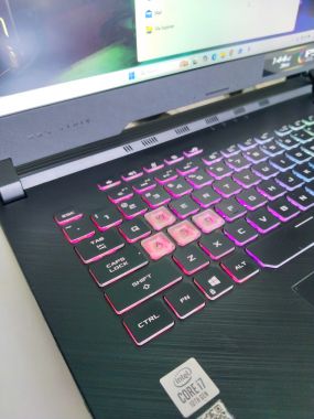 Asus ROG Strix G531GV i7 9750H | 16GB  5|12GB | RTX 2060 6GB | 15.6″ FHD 144Hz