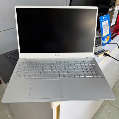 [ Like new] Dell inspiron 7591 I7-9750H ram 8G 512G SSD GTX1650 4G 15.6