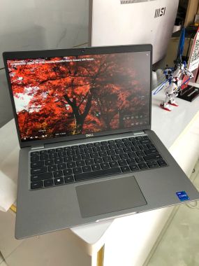 [Like New] Dell Latitude 5540 / Intel Core i5-1345U / Ram 16G / SSD 256G / Màn hình  15.6 FHD /  Màu bạc / Card đồ họa tích hợp Intel Iris Xe Graphics