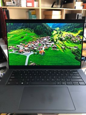 [Like New] DELL  Precision 5560 / Intel Xeon W-11955M /Ram 16G / SSD 512GB / Card rời RTXA2000 /  Màn hình  15,6
