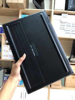 [Like New] DELL Precision7530 / Intel Core i7-8750H / Ram 16G / SSD 512GB / Card rời P3200 / Màn hình  15,6
