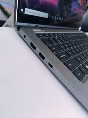 DELL LATITUDE 3340 2in1 i5-1335U | 8G | 256G | 13.3