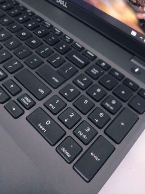 DELL LATITUDE 5500 I5-8265U RAM 8G SSD 256G 15.6