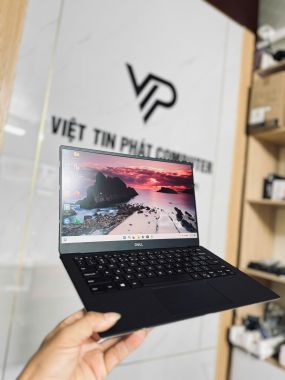 Dell XPS 7390 i7-10710U RAM 16G SSD 512G 13.3