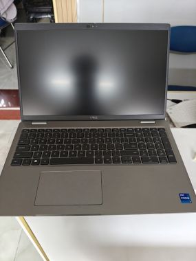 HP PROBOOK 450 G8 i5-1135G7/RAM-8GB/SSD-256G MX450 2G 15.6