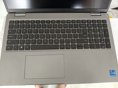 HP PROBOOK 450 G8 i5-1135G7/RAM-8GB/SSD-256G MX450 2G 15.6