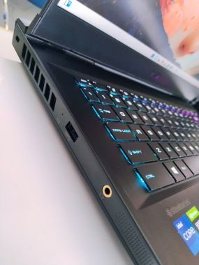 MSI GP66 LEOPARD i7-11800H | 16GB | 1TB | RTX 3070 8GB | 15.6