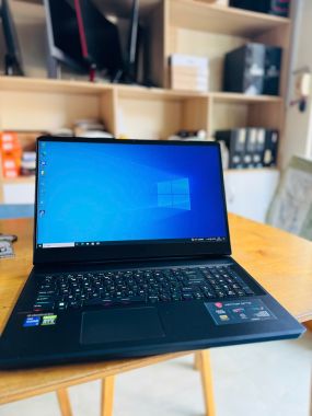 MSI GP76 i7-12700H | 16GB | 1TB | RTX3070 Ti 8G | 17.3