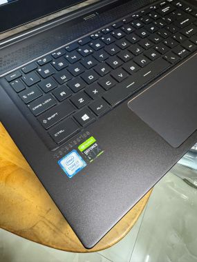 MSI GS65 I7-9750H | 16GB | 512GB | RTX2060 6G | 15.6