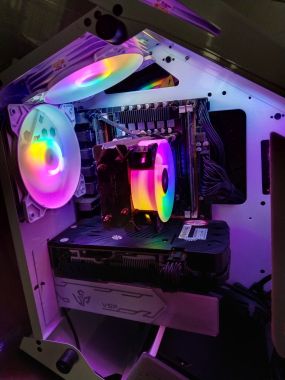 PC VTP OMEGA FROST Xeon E5-2673 v3 | RAM 32GB | SDD 256GB | AMD Redeon RX 580 2048SP