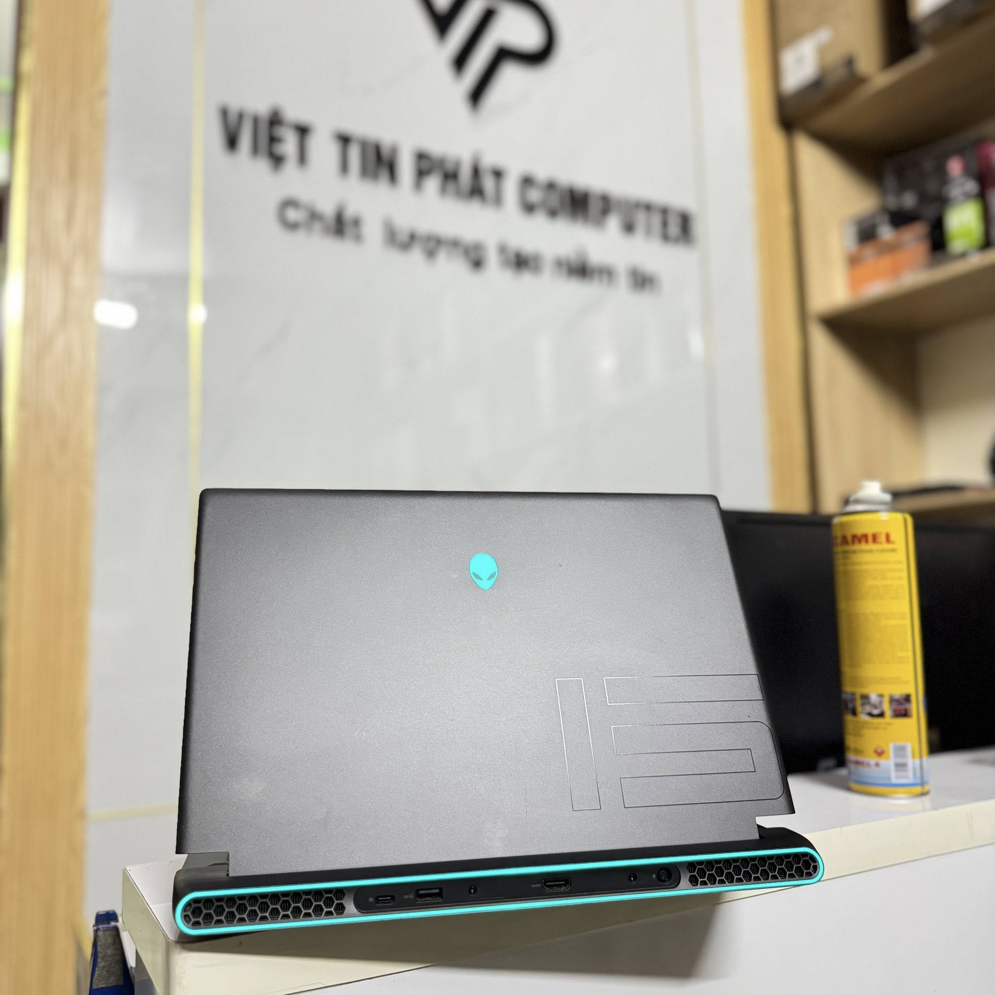 ( Like New) Alienware M15 R6 i7-11800H | 16G | 512G | RTX3050TI 4G | 15.6” FHD | 165Hz | Win11